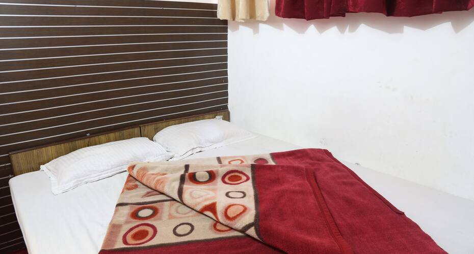 Hotel Shanti Niketan, Manali 5